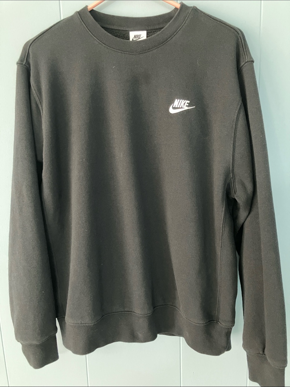 Nike Black Crewneck Sweatshirt with Embroidered White Swoosh Men’s M